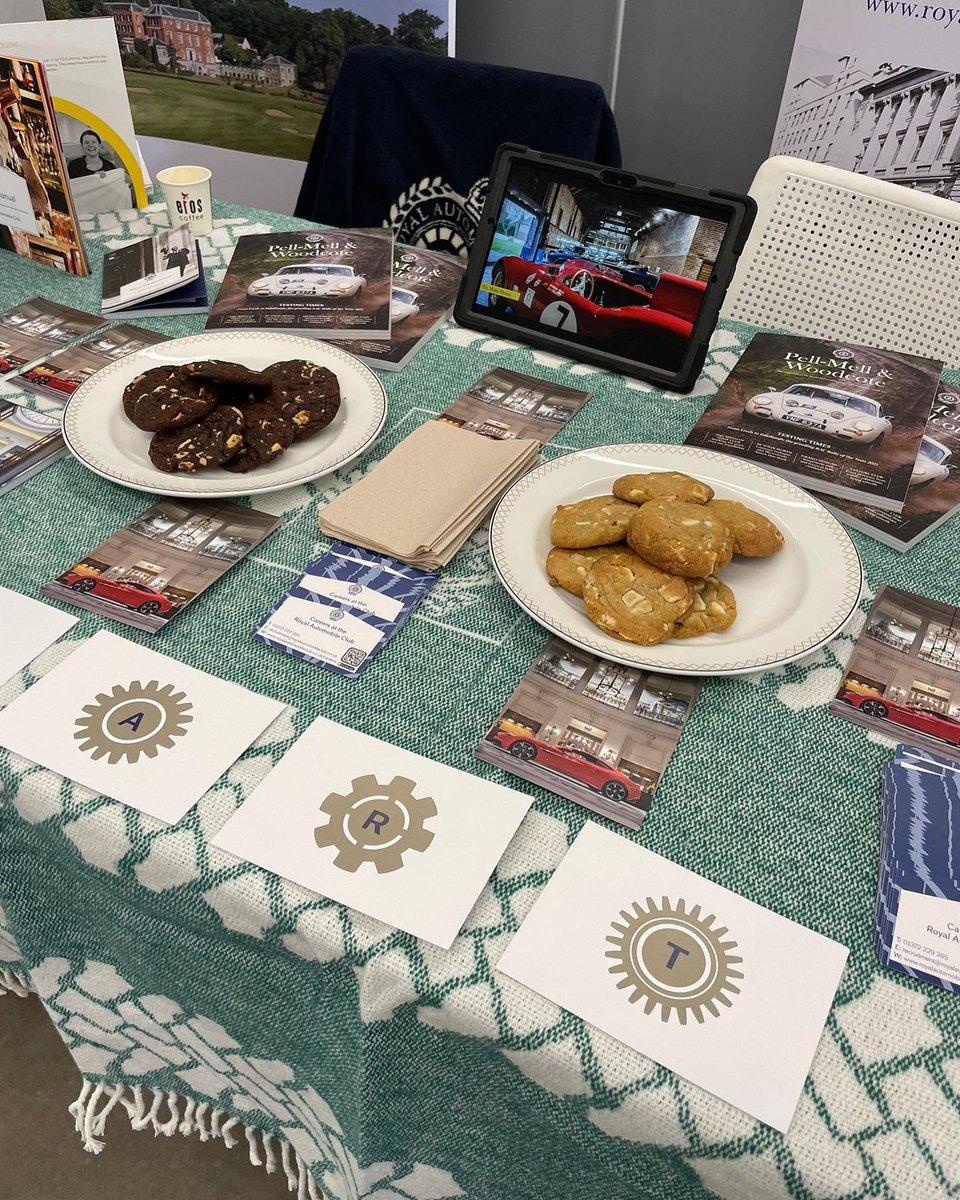 RAClubJobs's tweet photo. Delighted to have exhibited today at the Epsom &amp; Ewell Employment and Skills Fair! We loved meeting everyone and speaking about the exciting opportunities at the @RoyalAutomobile armed with freshly baked 🍪 from our chefs at Woodcote Park! https://t.co/pT1nnQ3uaD