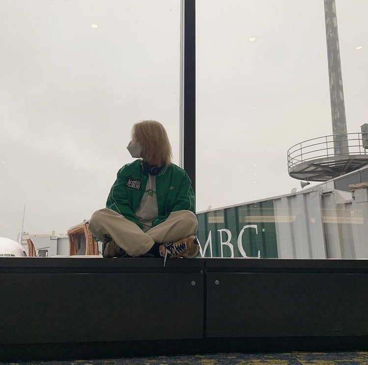 XD_Brasill's tweet photo. ➥ 🤍 #TRAD | 14.04.22 

[#JAEMIN] 

"✈️"

#XEED #XEEDonYourHEART #씨드 #재민 #DOHA #BAO #RONI https://t.co/a0xLaforEp