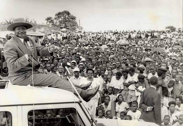 Renaissance_Fdn's tweet photo. Chairman of the Resistance Movement  @KagutaMuseveni  campaigning  in 1996 . Old is gold indeed. https://t.co/3twNZPXofL