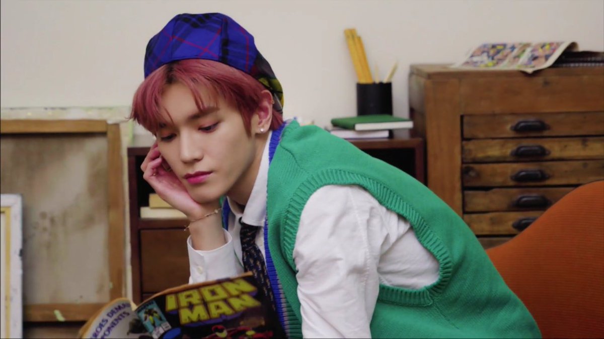 LOOKSTY's tweet photo. 🖤#TAEYONG https://t.co/8qpqn2Y2Xb