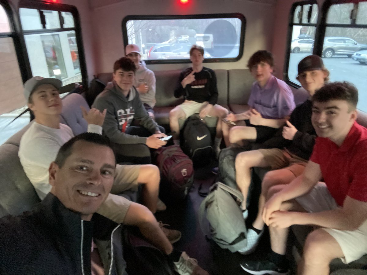 KHS_Athletics1's tweet photo. Business trip #golfbootcamp #myrtlebeach @jmorelli44 @GameTimeCT https://t.co/XFwndMQLLZ
