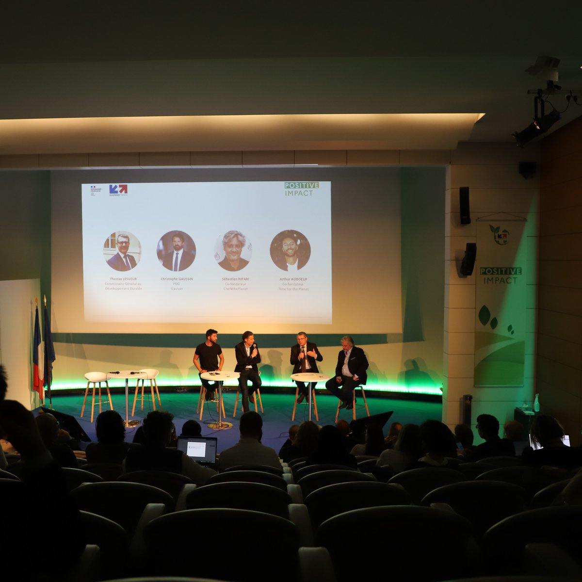 #Thread🟢Table ronde | La transition écologique fait évoluer notre écosystème

🗣️ « Il faut repenser les modèles économiques pour tenir les 17 objectifs de développement durable pour 2030» - Thomas Lesueur, Commissaire Général au Développement Durable