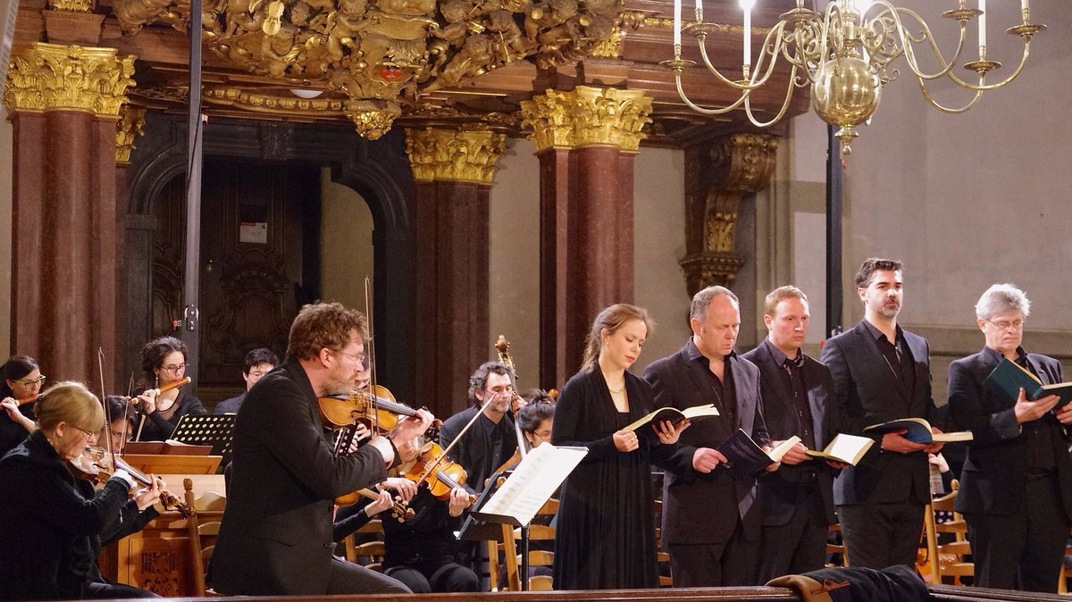 Je kúnt nog een kaartje scoren voor onze uitvoeringen van de Matthäus Passion vanavond en zondag! Snel kijken op deze pagina👇🏽👇🏽👇🏽

klassiekemuziek.nl/e/15000/js-bac…