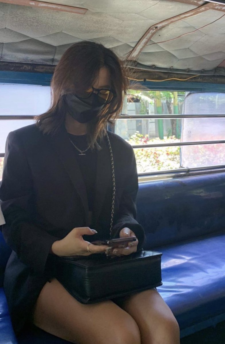 slaveofbini's tweet photo. i stan harder 😁 https://t.co/6klVWtkV4d