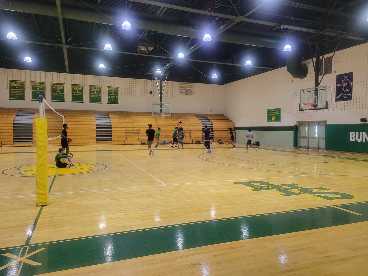 Had double digits at open gym and football workouts. Wrestling room was packed. It's just the off-season! Keep being a part of something bigger than you, young people. Bring positive energy and affect others. You will miss it someday.