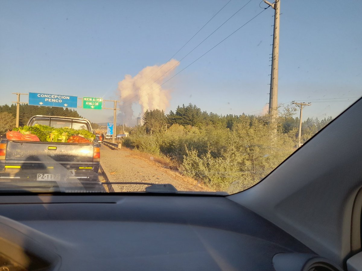 hidd_fahd's tweet photo. @AutopistaItata por seguridad en la ruta, segunda caseta en Peaje Nueva Aldea, por faaaa @mop_nuble @mop_chile https://t.co/wMHfCv9KPr