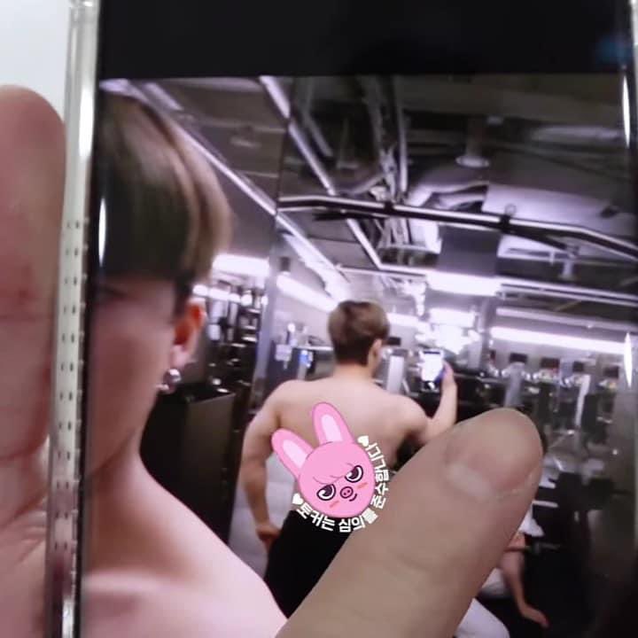 Still not over this pic🐷🐰🫶🏻