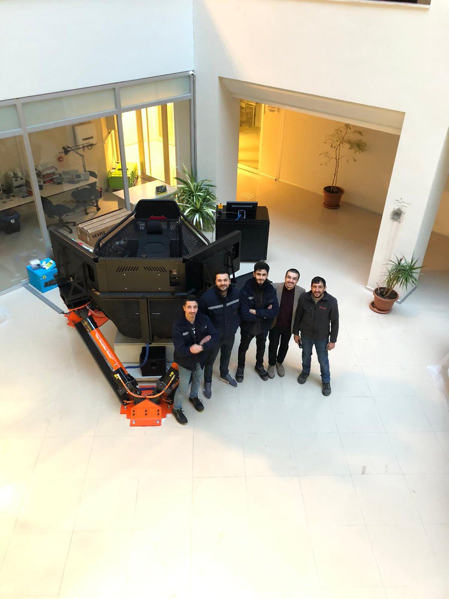 Bir Yüksek sadakatli Döngüde Sürücü Simülatörümüz’ü daha teslim ettik, #otomotiv sektörü için mihenk Projesi #Opina kümelenmesinde kullanılacak. #Automotive #automotiveindustry #dil #driverintheloop