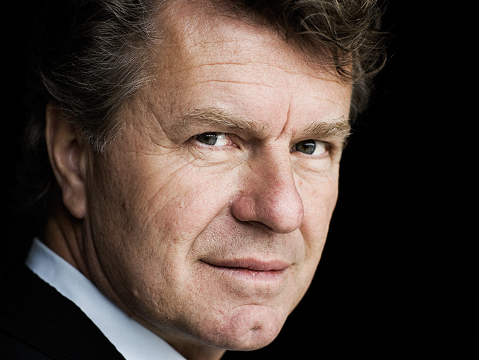 Op het NVVE congres vertelt Mr. Boris Dittrich 
hoe hij op twee manieren in aanraking kwam met euthanasie: 20 jaar geleden in de Tweede Kamer aan de zijde van Els Borst, en later als zoon van een moeder met euthanasiewens. Meer info en kaarten: nvve.nl/congres