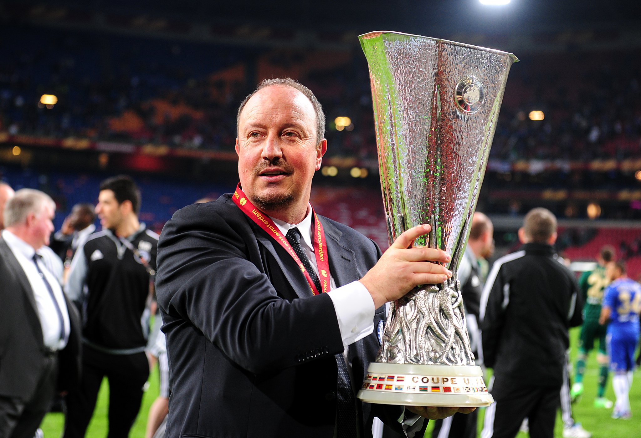 EuropaLeague: 2  0  0  4    2  0  1  3   Happy birthday two-time winner, Rafael Benítez! | 