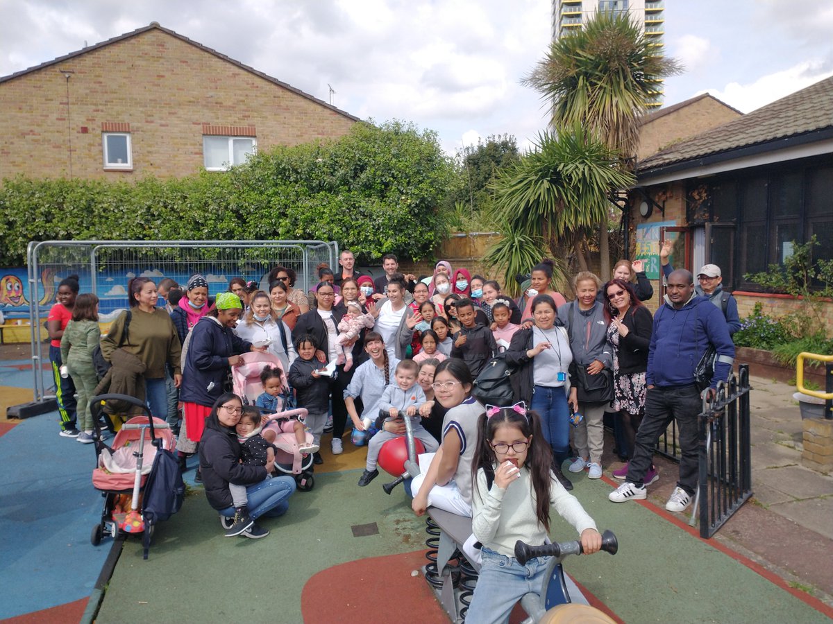 HousingActionSL's tweet photo. We had a huge meeting this morning with 🎂to celebrate our 9th birthday!🎈We're great at organising housing action but not so good at organising photographs - this photo has about 1/4 of the group!🤦‍♀️ https://t.co/AqB1RYP5yd