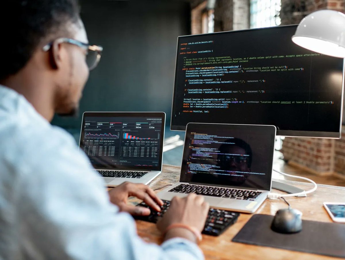 “The emphasis should be on building their own supply chain, becoming creators - not simply consumers - of talent. And a focus on upskilling and reskilling opportunities will be key. ” 

fintechmagazine.com/articles/the-g…