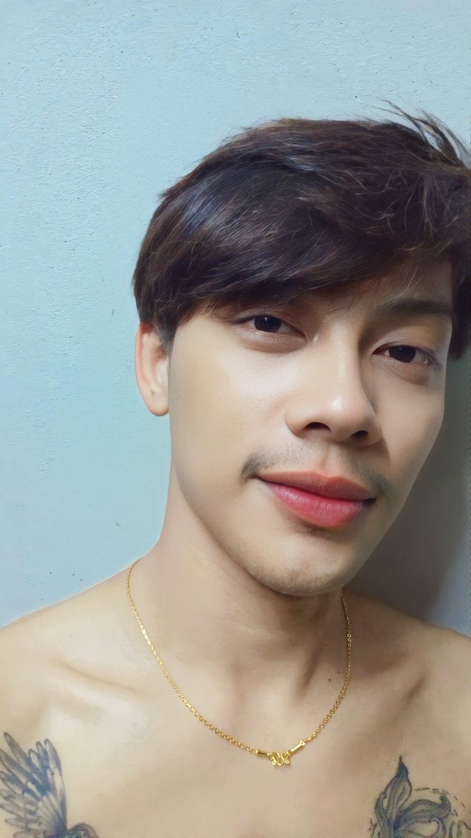 N O B I . T O E Y tweet media