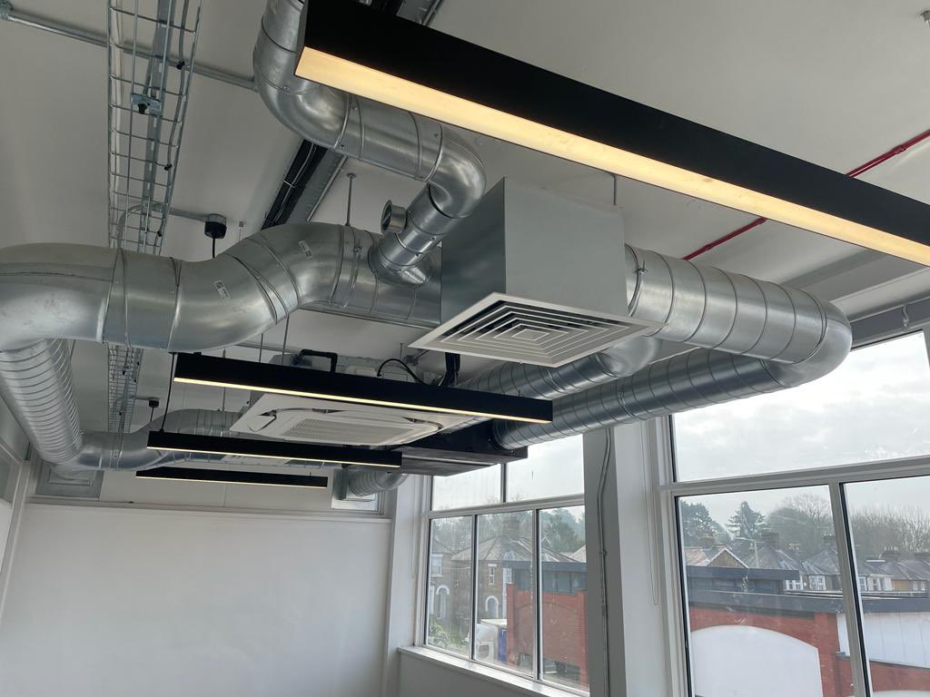 MSELTD's tweet photo. ✅ COMPLETED PROJECT ✅

MSE have now completed a full MEP refurbishment at a telecommunications training centre near London.

The complete refurbishment package included a new distribution, containment, point of use heaters and a full VRV system. https://t.co/zebjwk10kn