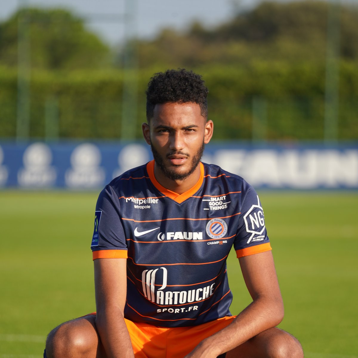 MontpellierHSC's tweet photo. Aujourd'hui on souhaite un joyeux anniversaire à 𝗬𝗮𝗻𝗶𝘀 𝗚𝘂𝗲𝗿𝗺𝗼𝘂𝗰𝗵𝗲 🎂

2⃣1⃣ ans https://t.co/mf4CXlrPq6