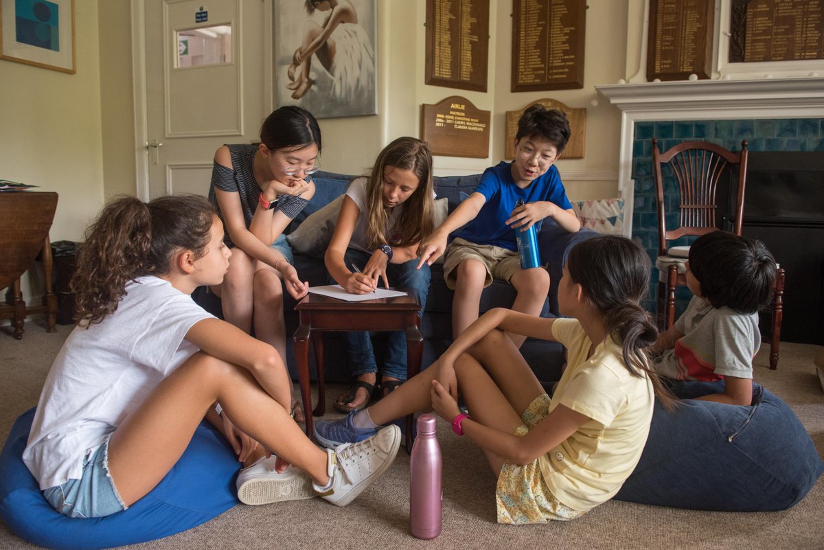 Give your child a magical summer experience in #Oxford. ✨

Let your child experience some of the world's #finesteducation. Our courses for ages 9-12 are the perfect place for the #academically curious to try something new 🤩

[1/2]