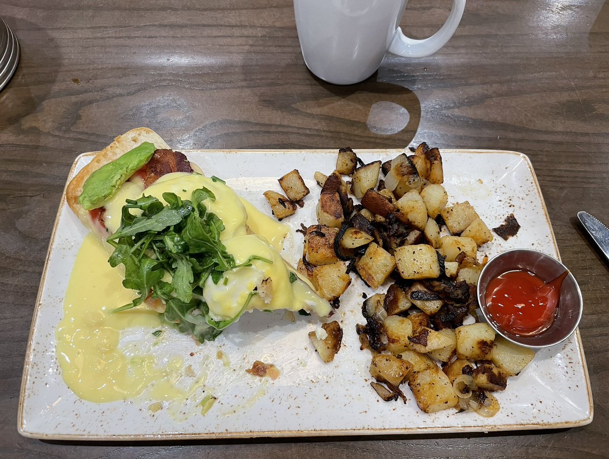 anysecondnowuk1's tweet image. Breakfast at First Watch done, highly recommended 😋