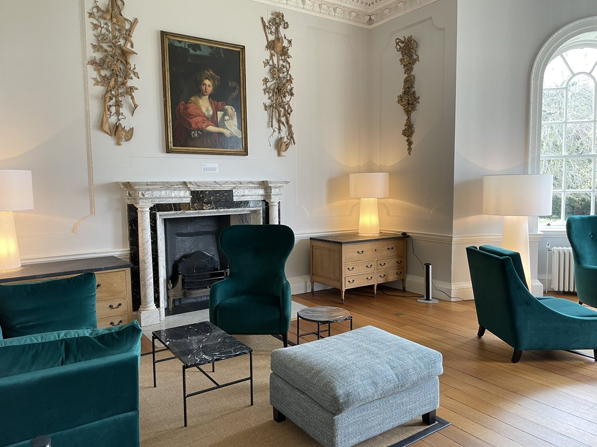 Claire Buchanan tweet media