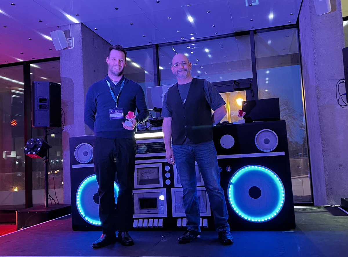 François Lake tweet media