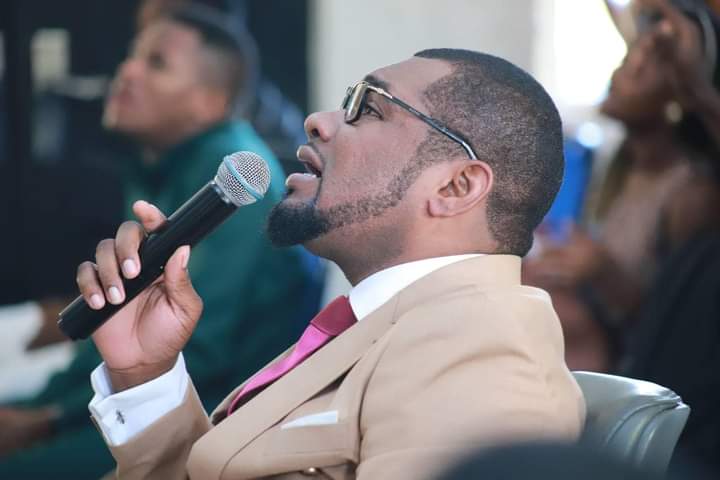 PapaEben_OAnsah's tweet photo. The CELEBRATION of the EASTER covers 5 areas of UNDERSTANDING. 
1. The death 
2. The Burial
3. Resurrection 
4. Ascension 
5. Seating of Christ (seated at the right hand of the Father) https://t.co/Eb7MPonxsy