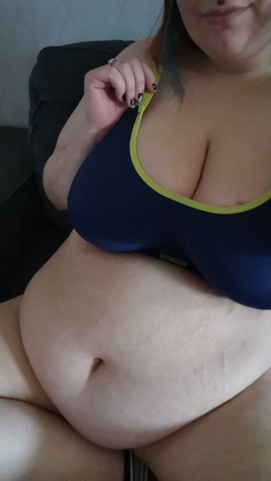 I'm trying to see something
Rt if you like chubby, chunky, fat bodies https://t.co/SExRQHZ9Kd