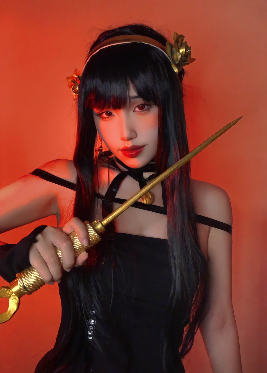 juubiisan's tweet photo. Say hi to mama 🤱 #SPYxFamily #yorforger https://t.co/EtTOjWGjef
