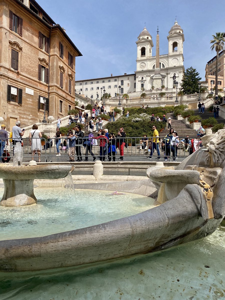 IanGee19's tweet photo. The Spanish Steps on a busy afternoon in Rome ⁦@ThePhotoHour⁩ #Rome #SpanishSteps #Italy #mobilephotography #oniPhone https://t.co/ffq0Oah8PI