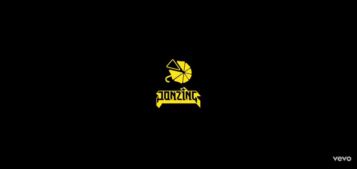 presbeats_'s tweet image. The highly anticipated 
@rugerofficial - Dior visuals are now out. 
Directed by Top Shotta 🎥
&amp;gt;&amp;gt;youtu.be/hzFUM5AW1YQ

What do you think about the video?

#NewVideo #Dior #RuNation 
#pressbeastafrica