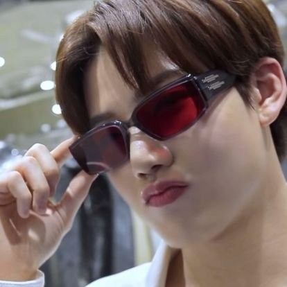 sjhwaves_'s tweet photo. treasure  junkyu  as  a  snowball  a  thread ; https://t.co/v7h5KGrK3K