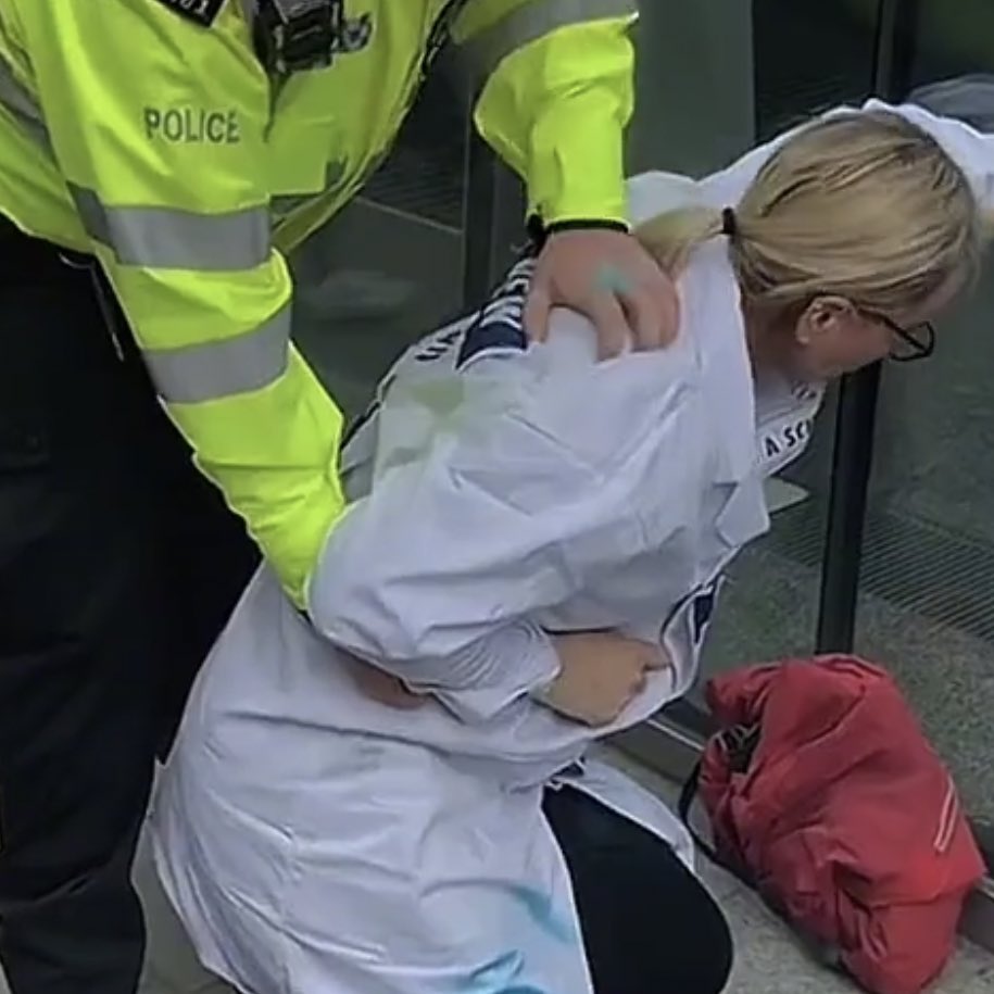 nini ୨ৎ tweet media