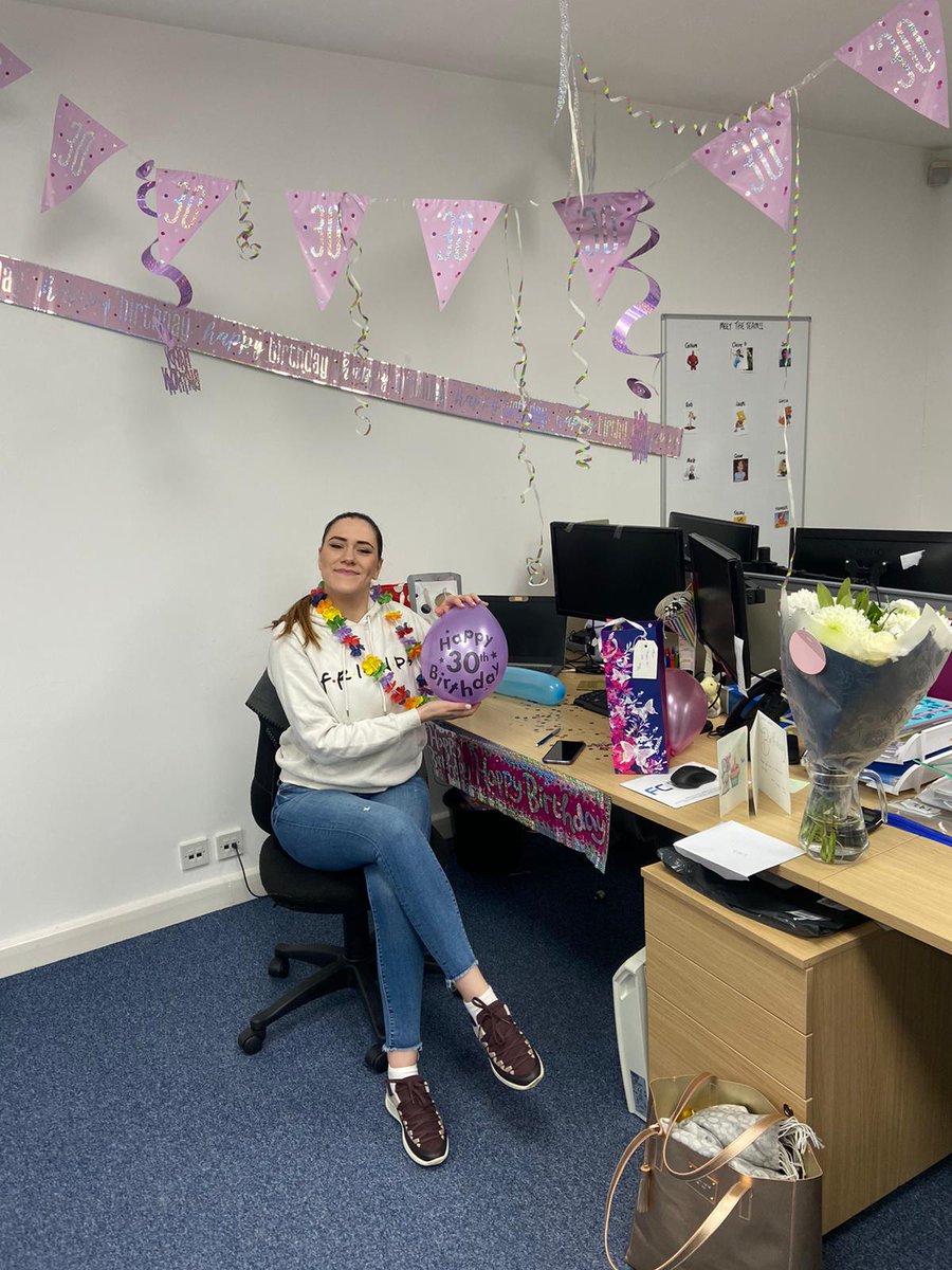 A great big HAPPY BIRTHDAY to Larissa, one of our bookkeepers in Swindon.
30 years young today! https://t.co/2HUD7YYh3o