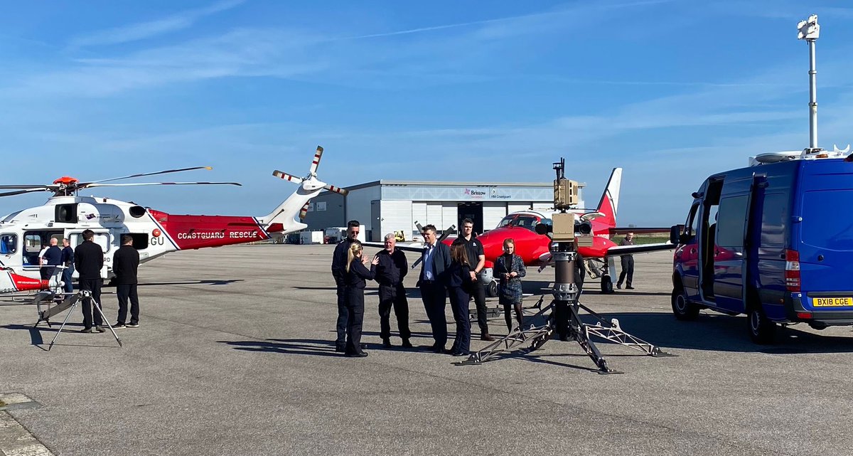 Damian Collins tweet media