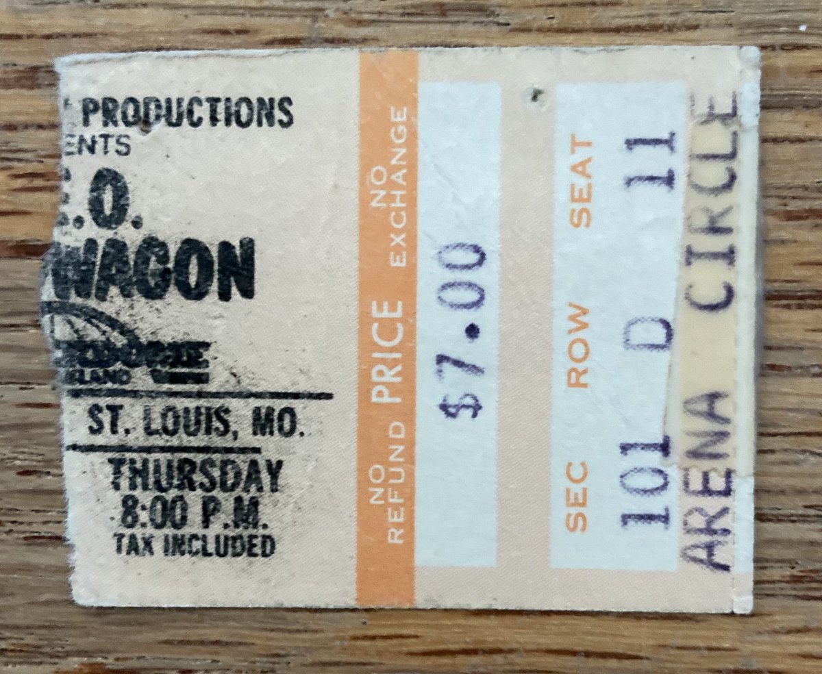 Captain_Concert's tweet photo. @kcreospeedwagon @kgrossmanphoto Saw you on the Tuna Tour, the first tour with Bruce. Idea…next tour, celebrate that album by playing that set list, loaded with Tuna and Live…You Get What You Play For songs! And, get Ritchie Blackmore’s Rainbow to open! Great memories. #checkerdome @KSHE95 @morningrockshow https://t.co/clBdAnkLkO