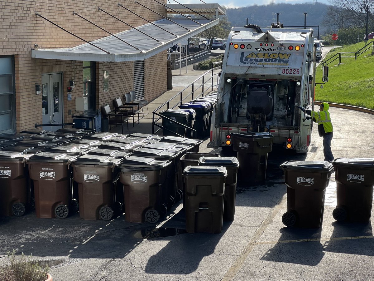 One might be surprised by how much garbage the General Assembly produces when it is in session.