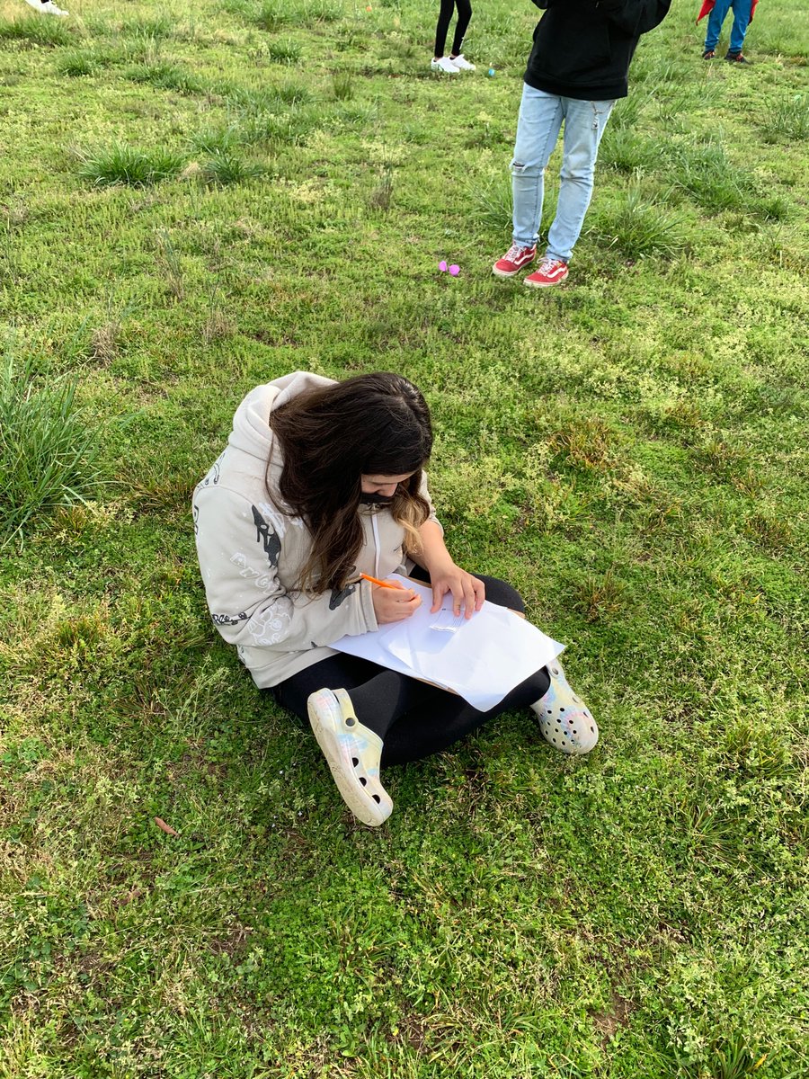 carmeng94's tweet photo. Mr. Urena and Ms. Murphy's fifth grade classes enjoyed an academic Easter Egg Hunt this morning!  Differentiated and Linked to Math and Science standards!! @SCEBulldogs @MrWUrena https://t.co/RAkABkVhWj