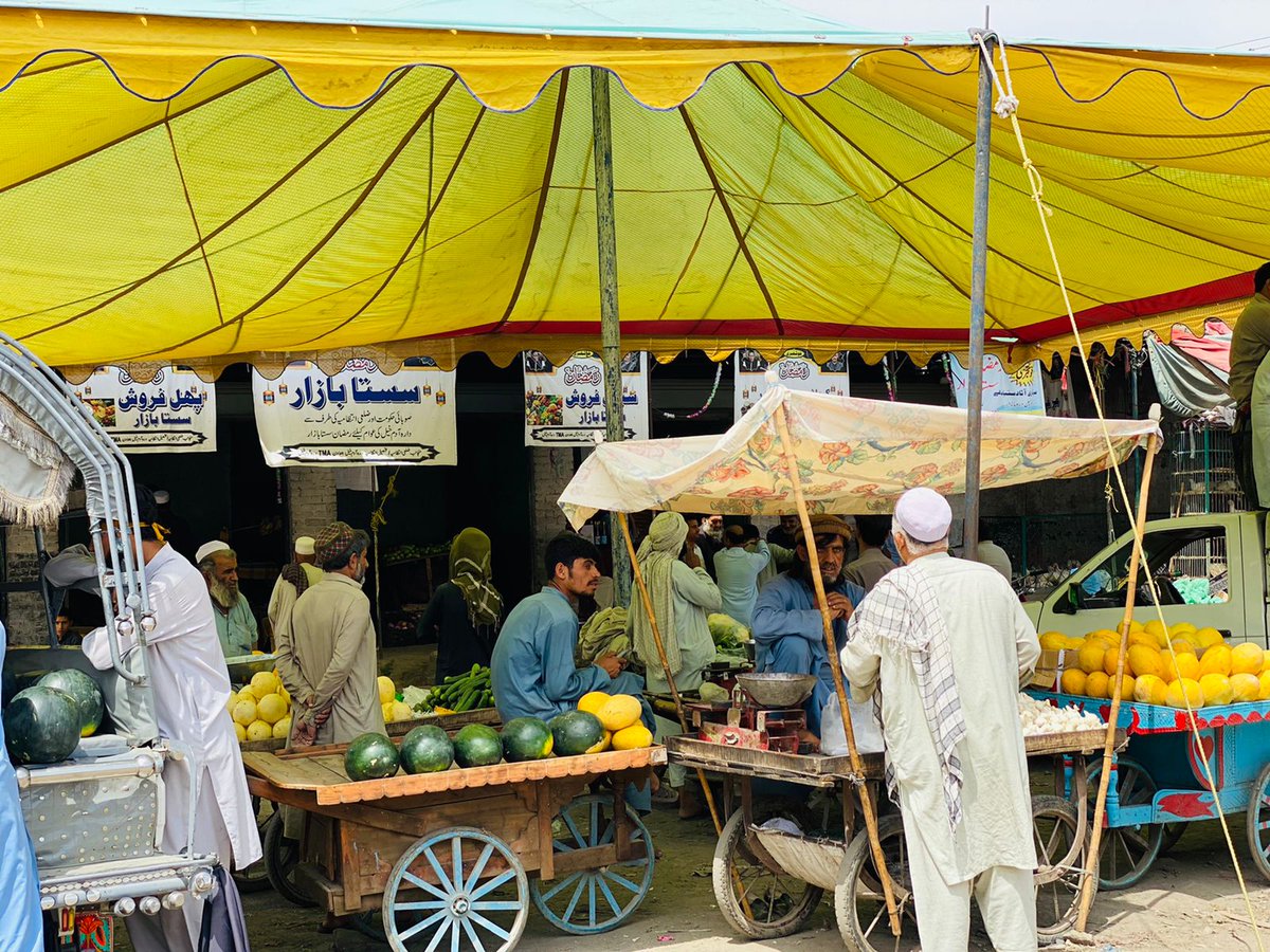 KhelTma's tweet photo. Dated 14/04/2022 
RAMAZAN SASTA BAZAR, Dara Adam khel https://t.co/DOXutvFFke