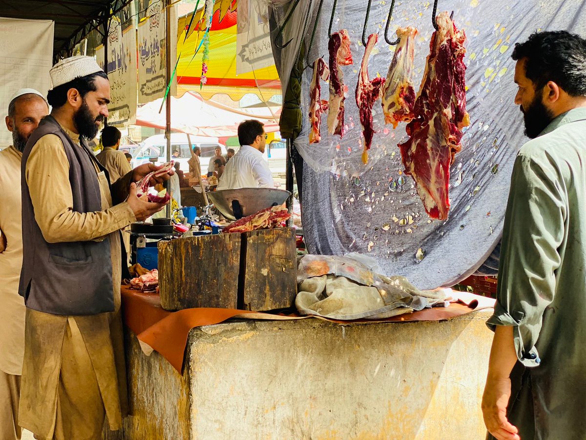 KhelTma's tweet photo. Dated 14/04/2022 
RAMAZAN SASTA BAZAR, Dara Adam khel https://t.co/DOXutvFFke