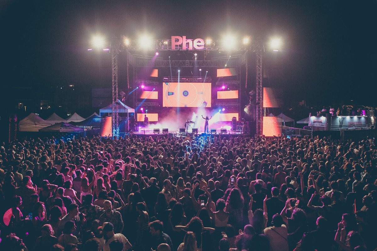 webtenerife's tweet photo. #Tenerife, sede de #festivales internacionales que no dejarán indiferente a nadie✨🚀💥
Este año nuestro destino llevará a otro nivel los festivales y seguro darán de qué hablar con lo que tenemos preparado en cada uno de ellos.
🕺Toma nota para lo que se viene😏
#TFCool💙 https://t.co/59uRHT55qX