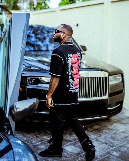 Die hard fans much love for you daddy Imade💕💙❤️❤️❤️❤️❤️<a href="/davido/">Davido</a>