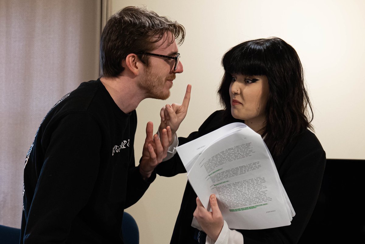 MCharlesProd's tweet image. Little sneak preview of our talented Charlie (Scott Cameron) and Murphy (Emily Fitzpatrick) in rehearsal for Mother There Art Thou!
26th &amp;amp; 27th July at @kingssalford as part of the @GMFringe 

#manchestertheatre #theatre #GMFringe