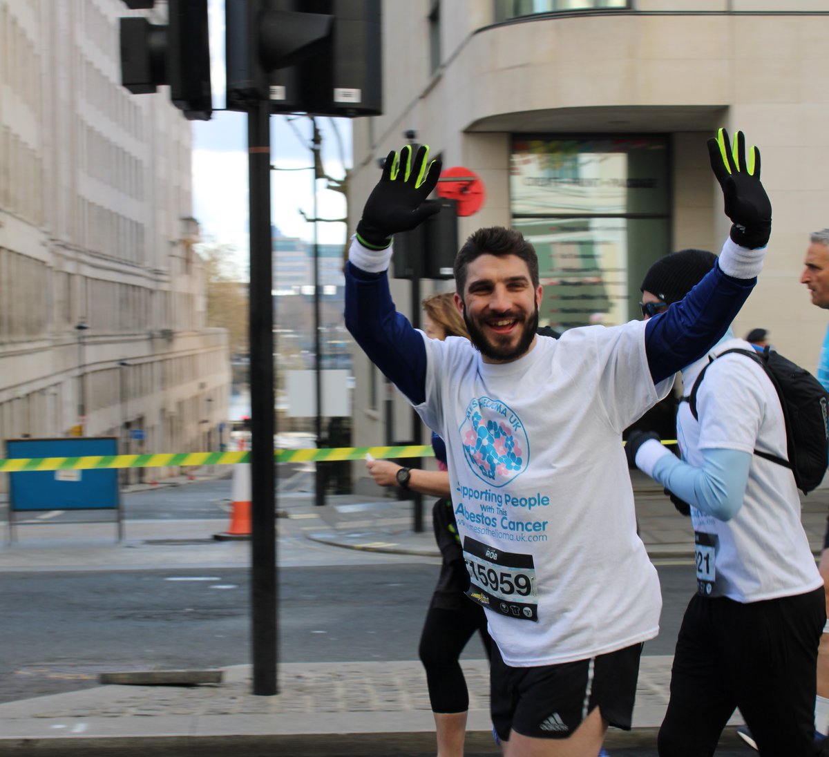 Mesouk's tweet photo. We still have plenty of places left in hundreds of events across the country from 5Ks to marathons and inflatable races to triathlons! Find out what challenge you can take on in your region at https://t.co/SYcdj2VfNZ #runformeso #teammeso #challenges https://t.co/1CceuH8Tfi