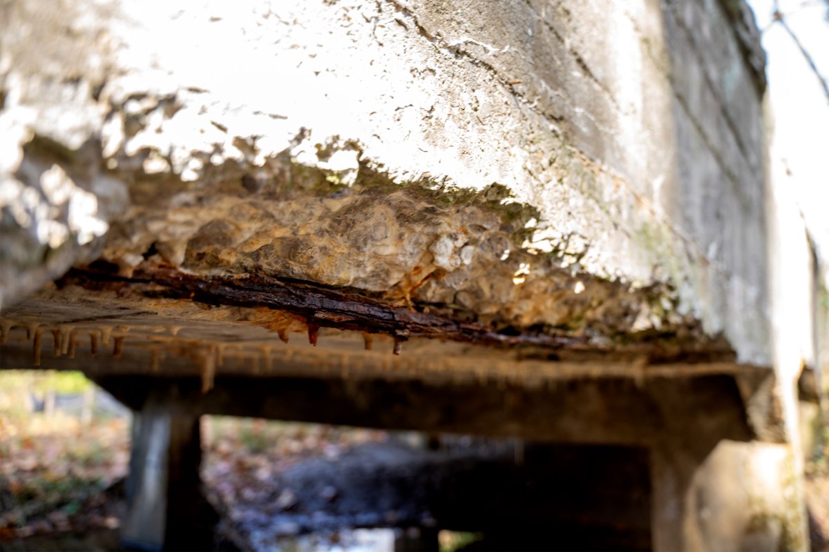 BridgingKY's tweet photo. This 92-year-old bridge carrying Stonebridge Road over Muddy Fork is about to get an upgrade! Although the work involves a complete replacement of the bridge, the new structure will maintain many of the historic aesthetic features.

Read more: https://t.co/Tw8KUHMCnD https://t.co/l07iCowmB2