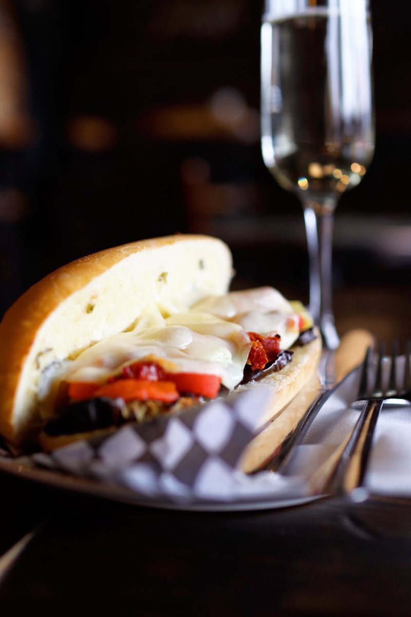 Tourism Red Deer tweet media