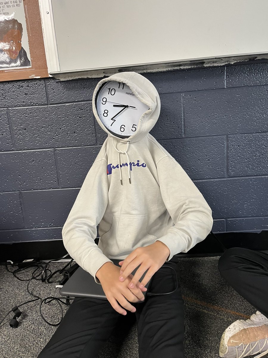 MsCollinsSMS's tweet image. “Ms. Collins, I think there’s something wrong with Kale’s face.” 

Looks like a bad case of 8th grade-itis to me.