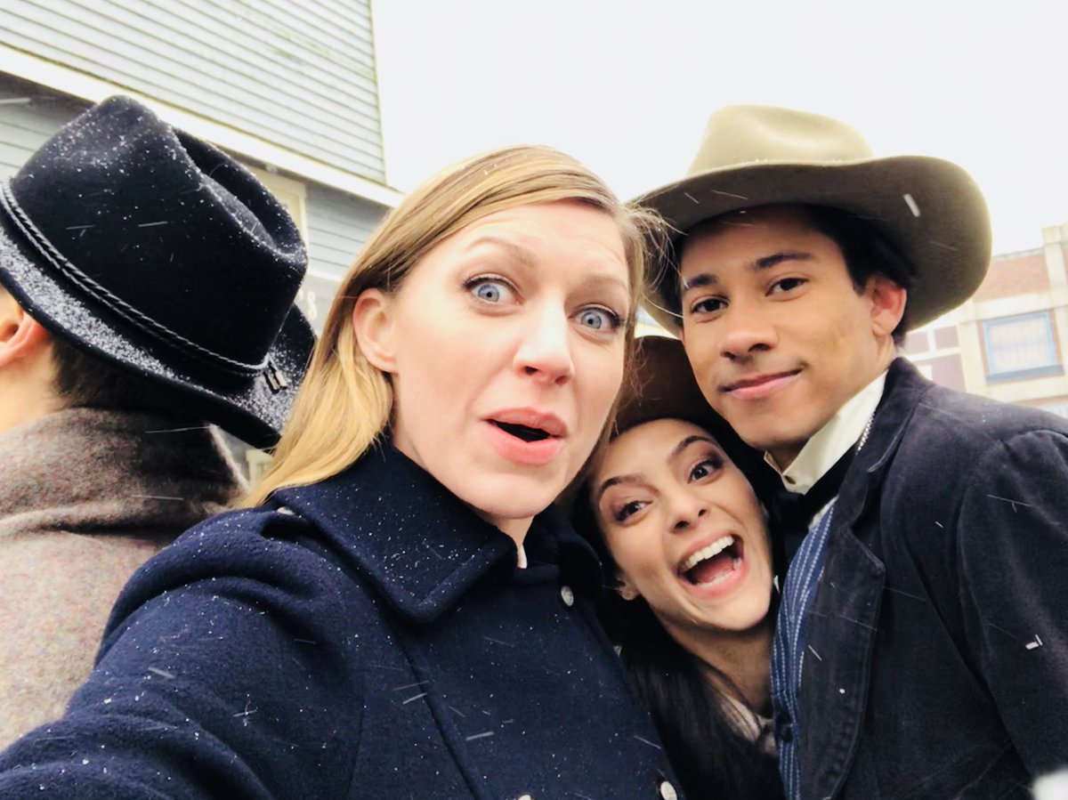 Some bts selfies from early in my <a href="/TheCW_Legends/">DC’s Legends of Tomorrow</a> journey. Since I always forget to share them and never know what to do with em later… seems like the  perfect opportunity to take a scroll though the archives of my photo library! #RenewLegendsOfTomorrow want more bts or?