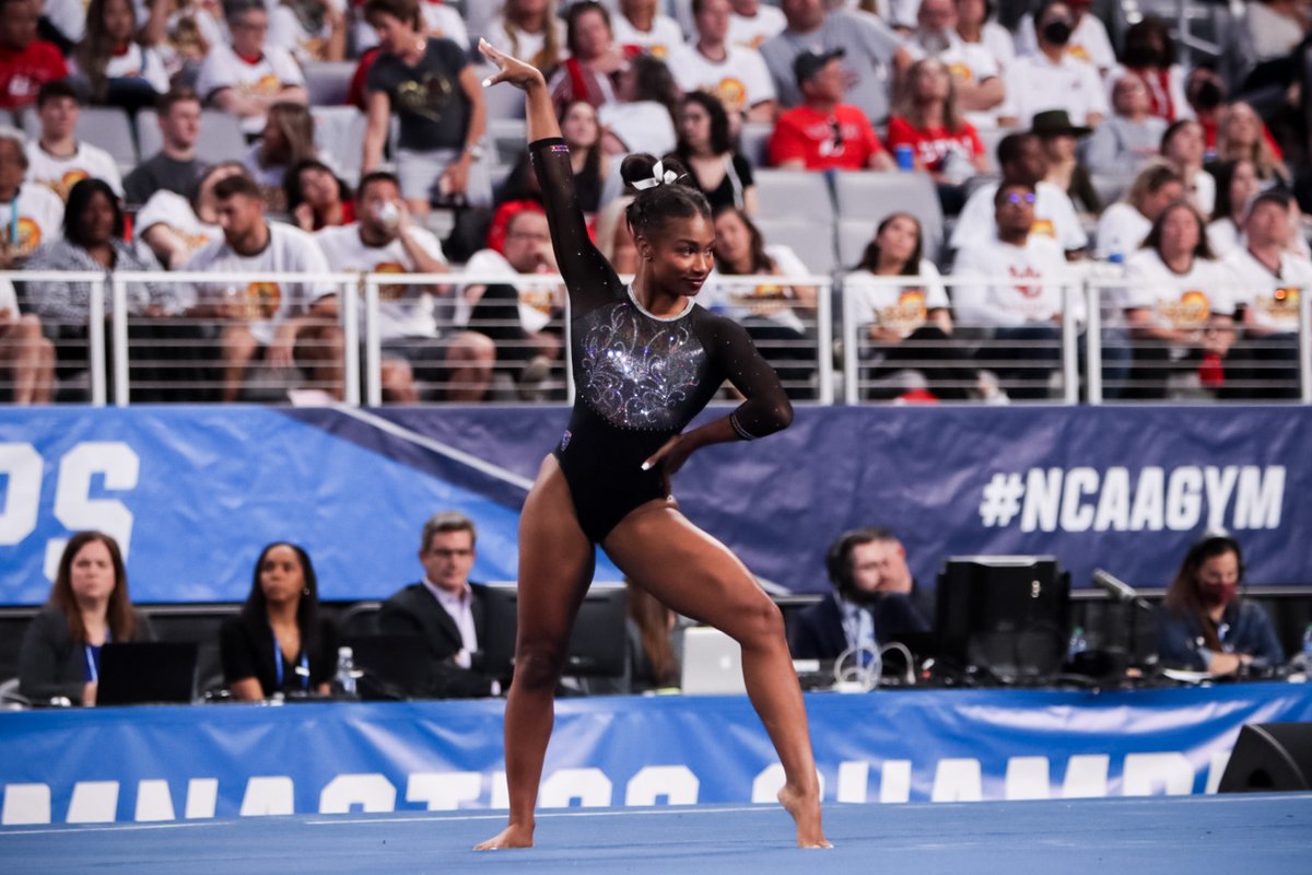 Kyla Bryant closed her storied career with a stellar floor performance and all eyes on her in the arena.