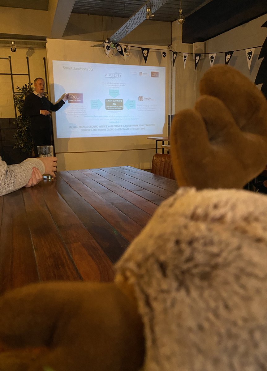 Learning some more about 5G networks from the indomitable <a href="/960sutton/">Andy Sutton</a> at <a href="/net_mcr/">NetMcr</a> — before we set off to our favourite 5G buddies in <a href="/CloudNet4/">CloudNet</a> tomorrow!