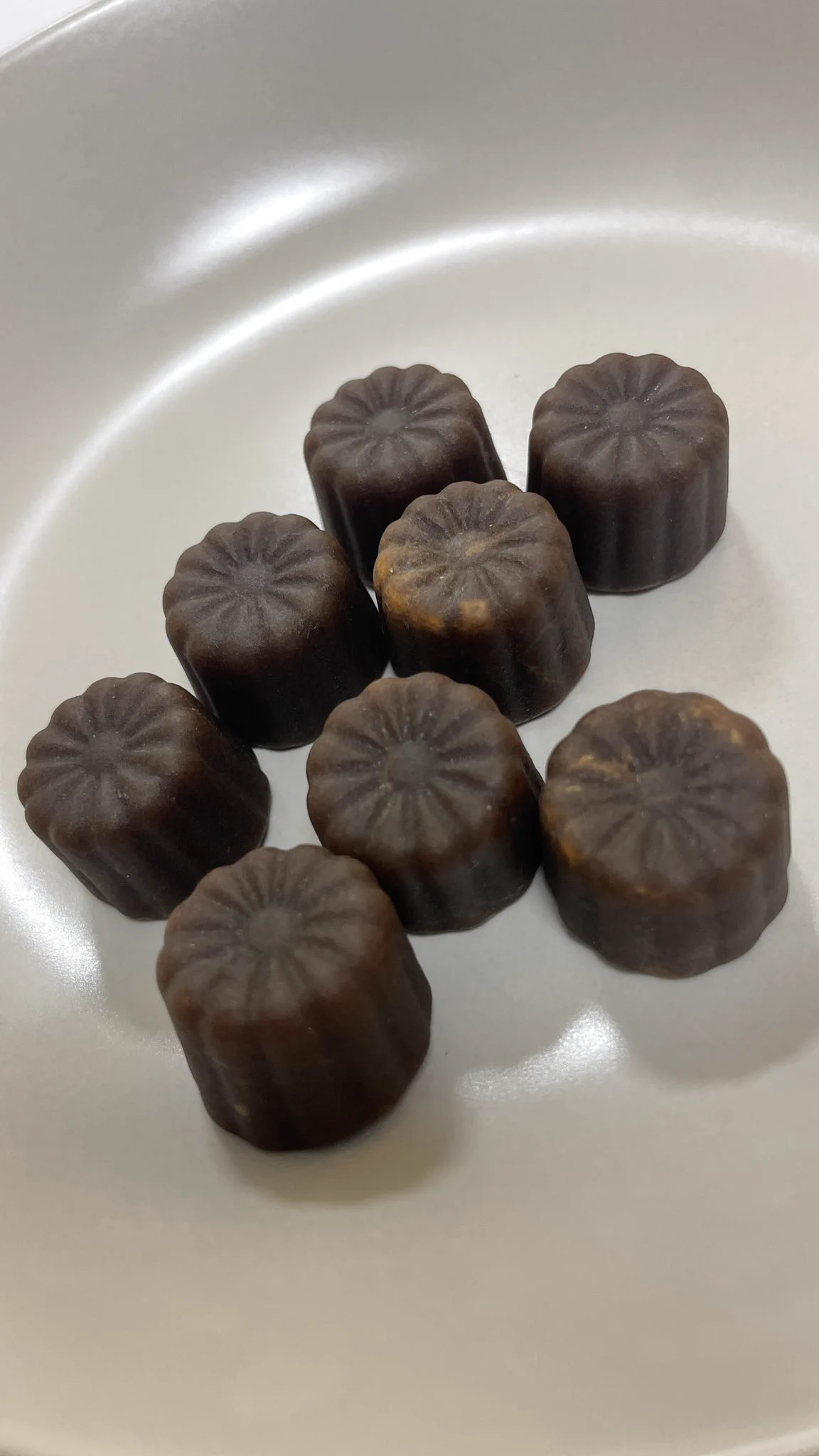 UHA味覚糖のカヌレットが美味しすぎる！本物のカヌレを超えてる！