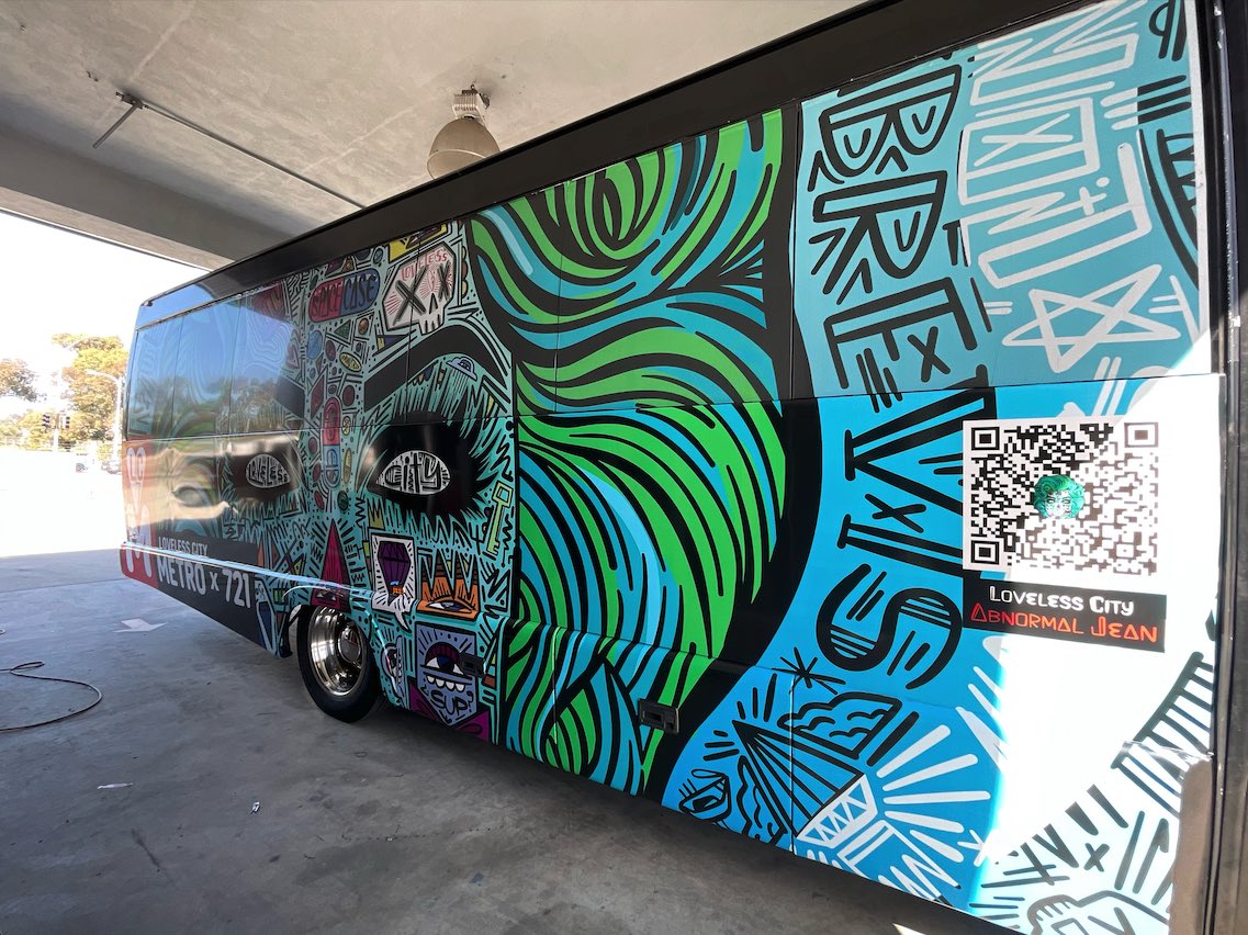 #Coachella - with an expected attendance this weekend in excess of 250k - is the epitome of music, art and culture`.

Two fully wrapped VIP Loveless City / Jean busses are currently en route to Palm Springs (AKA Loveless City this weekend) with our friends at <a href="/vault721/">Vault-721</a>❤️