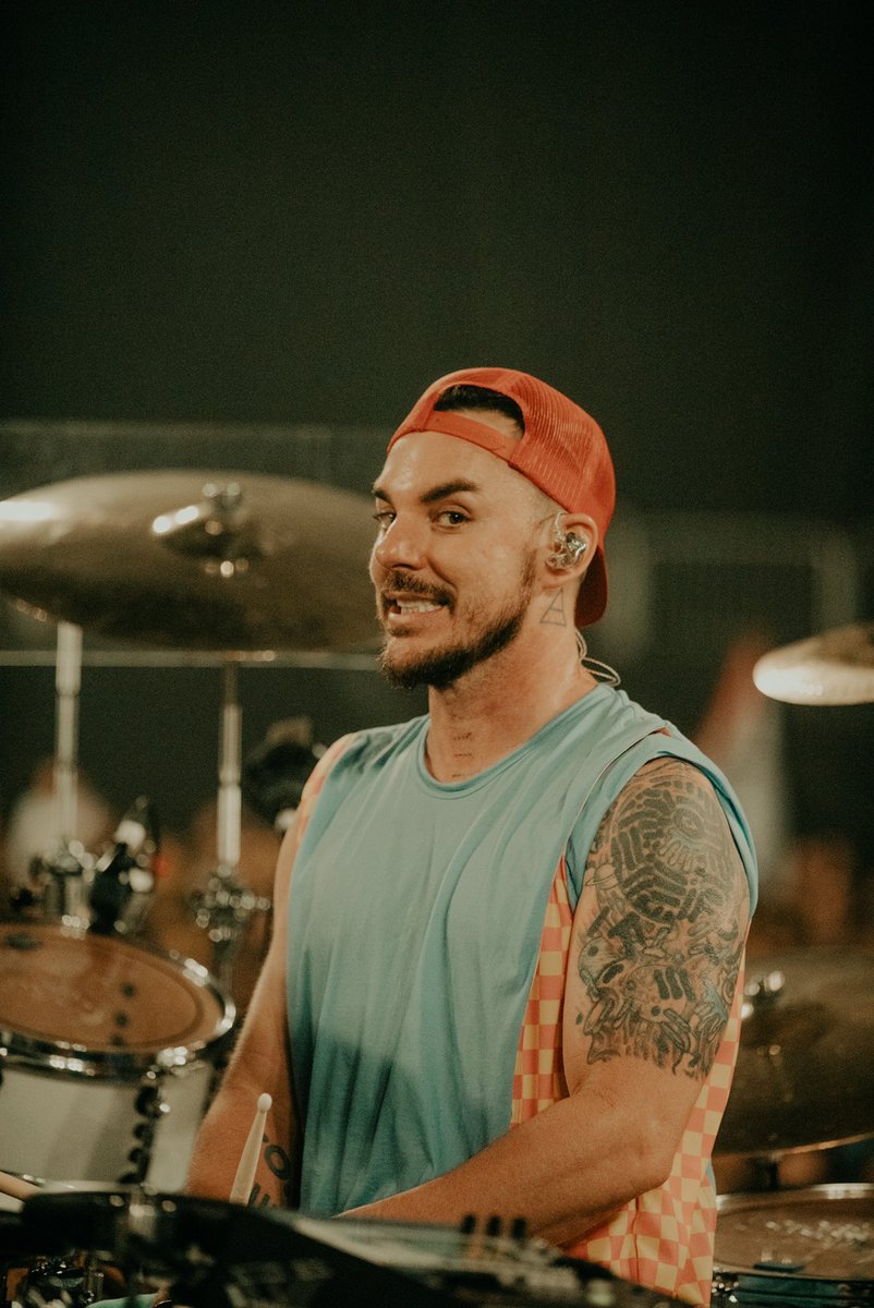 THIRTY SECONDS TO MARS tweet media